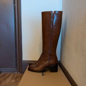 Clarks Valvestino Hi Boots Size:8